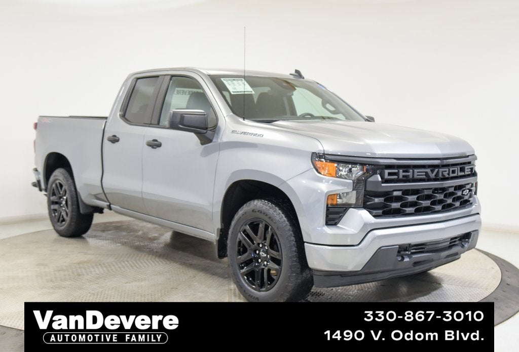 2023 Chevrolet Silverado 1500 Custom