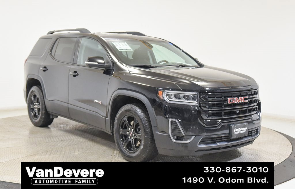 2023 GMC Acadia AT4