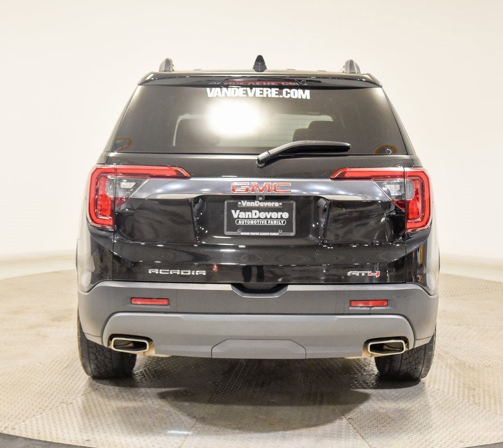 2023 GMC Acadia AT4