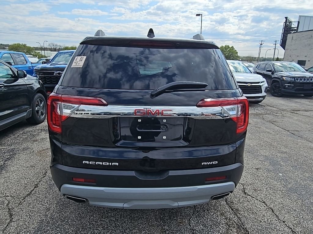 2023 GMC Acadia SLE