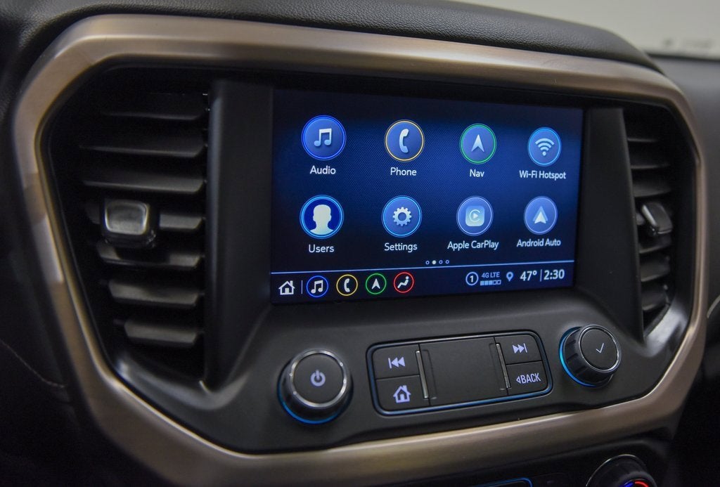 2023 GMC Acadia Denali