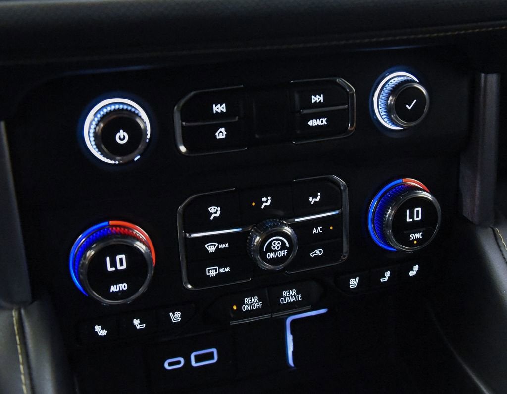 2024 GMC Yukon XL SLT