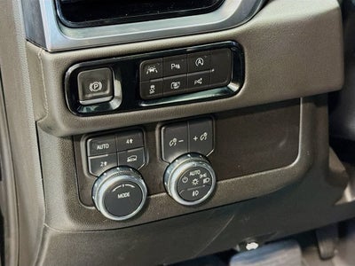 2025 GMC Yukon XL Elevation