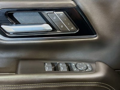 2025 GMC Yukon XL Elevation