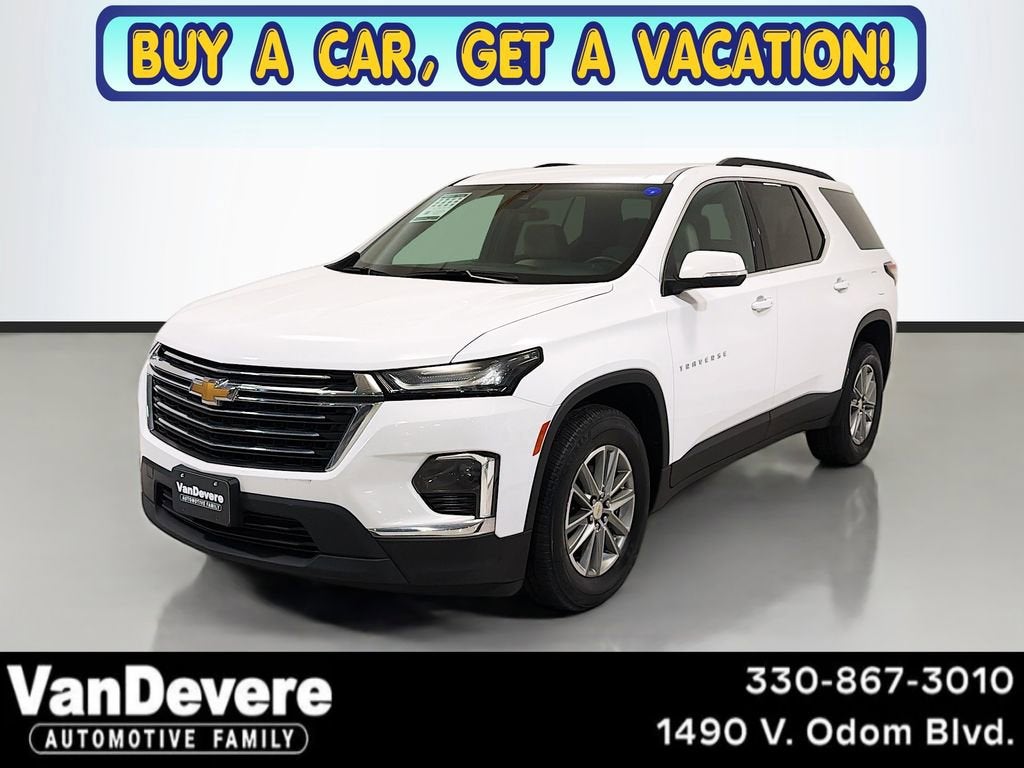 2023 Chevrolet Traverse LT Leather