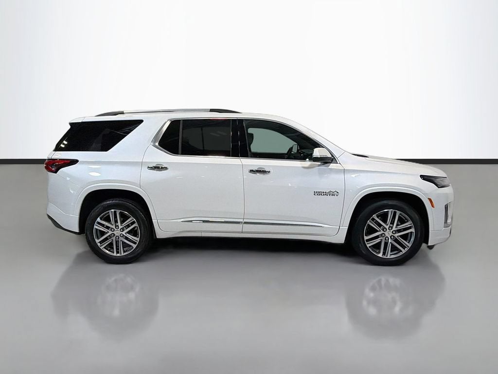 2023 Chevrolet Traverse High Country