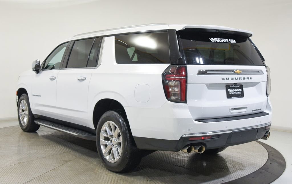 2023 Chevrolet Suburban Premier