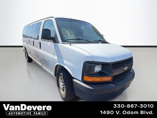 2013 Chevrolet Express Passenger 3500 LS