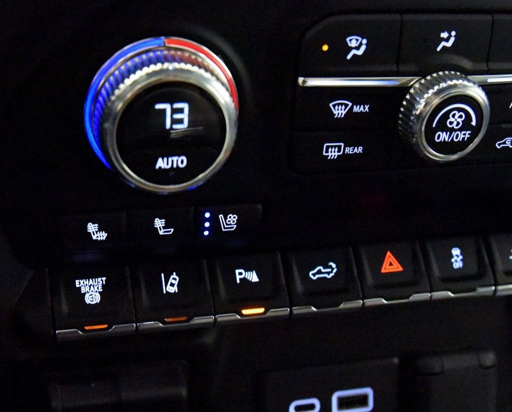 2023 GMC Sierra 3500 HD Denali