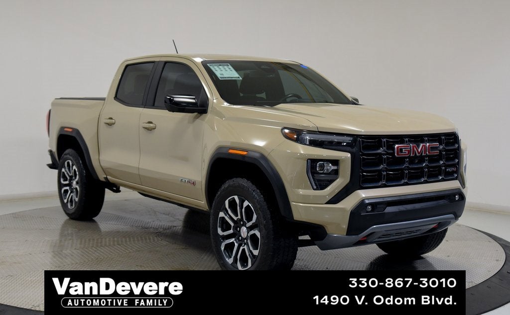 2024 GMC Canyon AT4