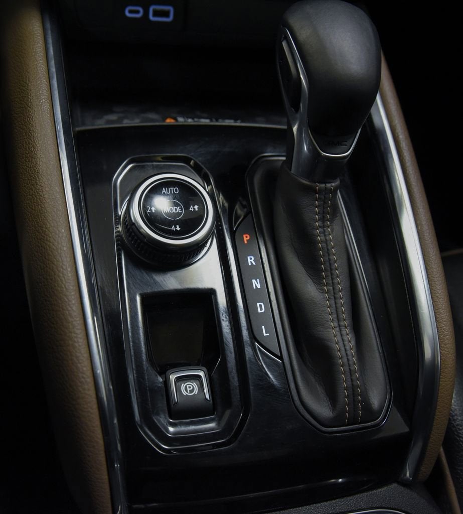 2024 GMC Canyon Denali