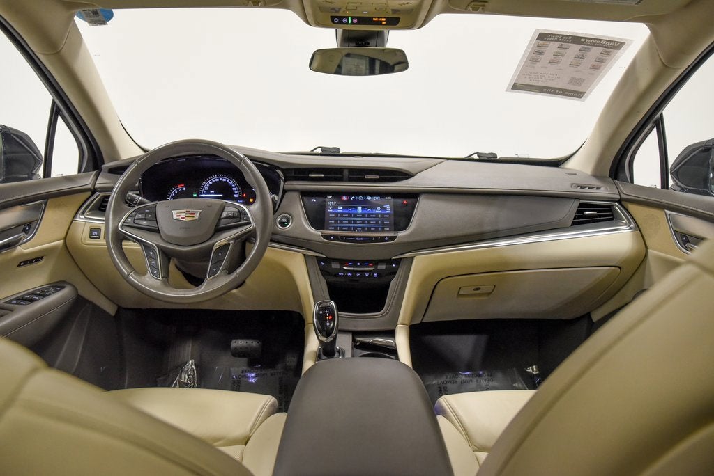 2017 Cadillac XT5 Luxury AWD