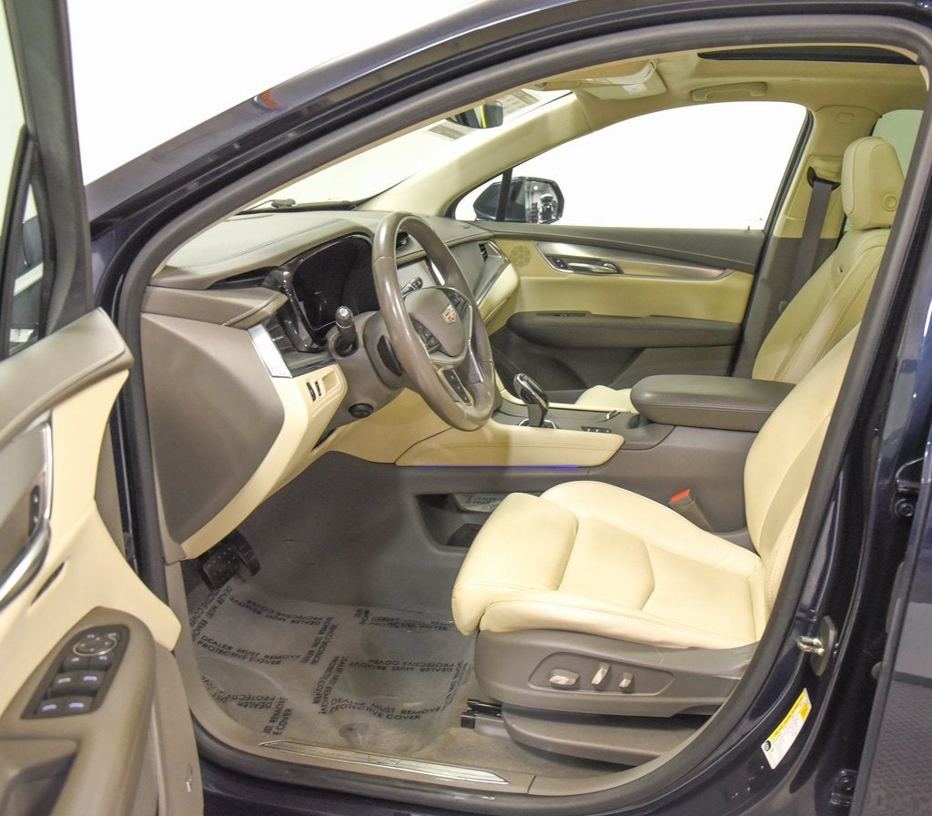 2017 Cadillac XT5 Luxury AWD