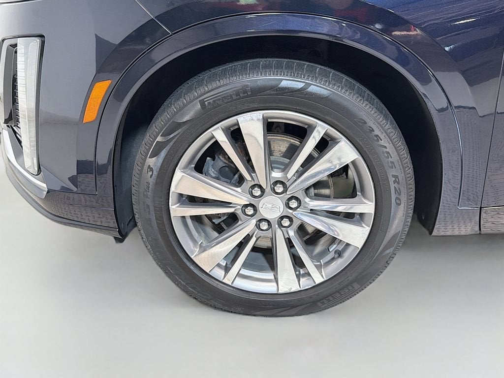 2022 Cadillac XT6 Premium Luxury
