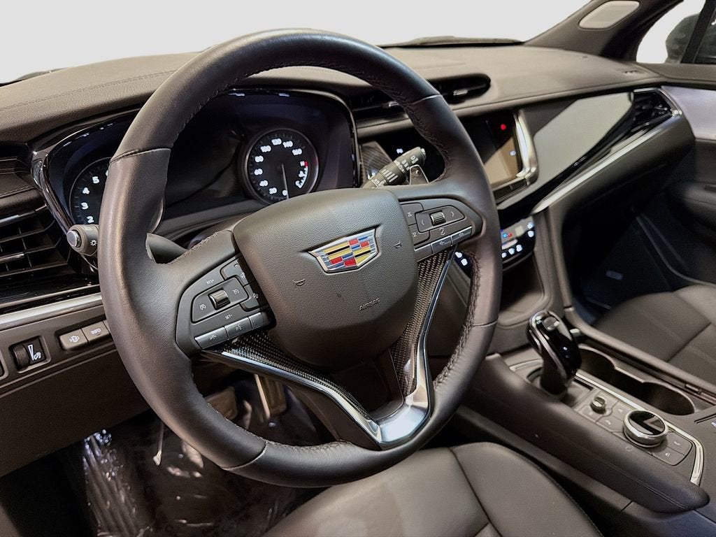 2025 Cadillac XT6 Sport