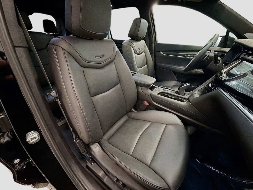 2025 Cadillac XT6 Sport