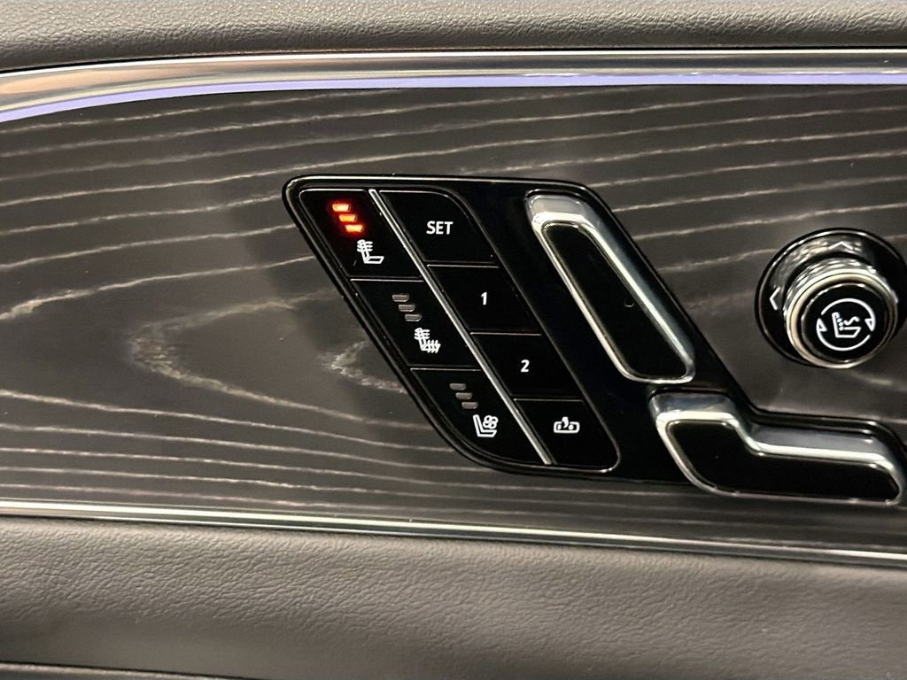 2024 Cadillac LYRIQ Sport 2