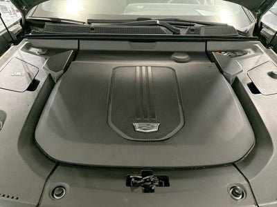 2024 Cadillac LYRIQ Sport 2