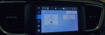 2024 Chrysler Voyager LX