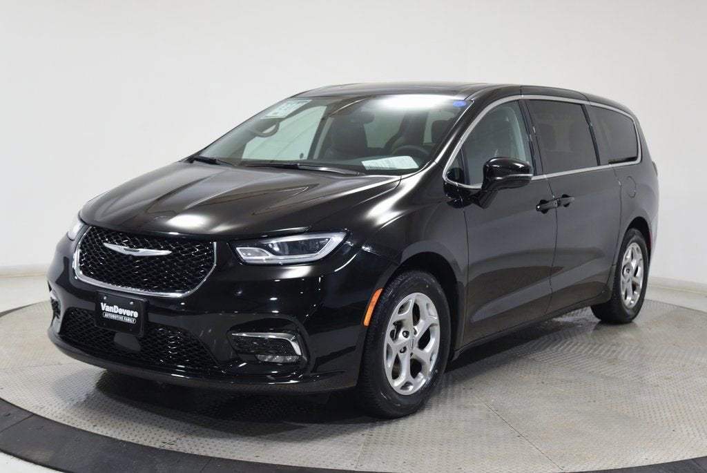 2024 Chrysler Pacifica Limited