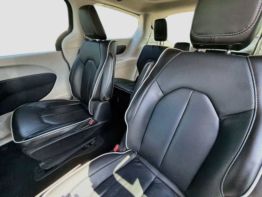 2023 Chrysler Pacifica Hybrid Limited