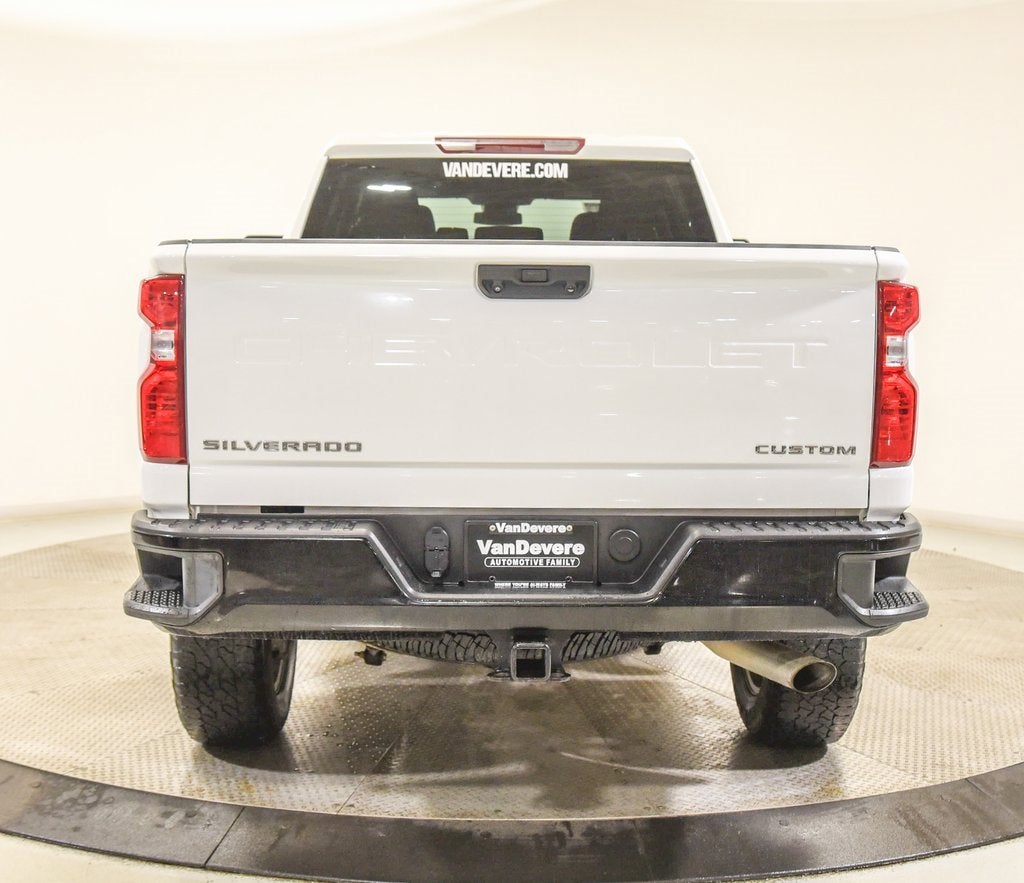 2024 Chevrolet Silverado 2500 HD Custom
