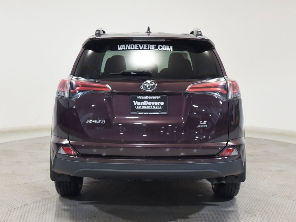 2017 Toyota RAV4 LE