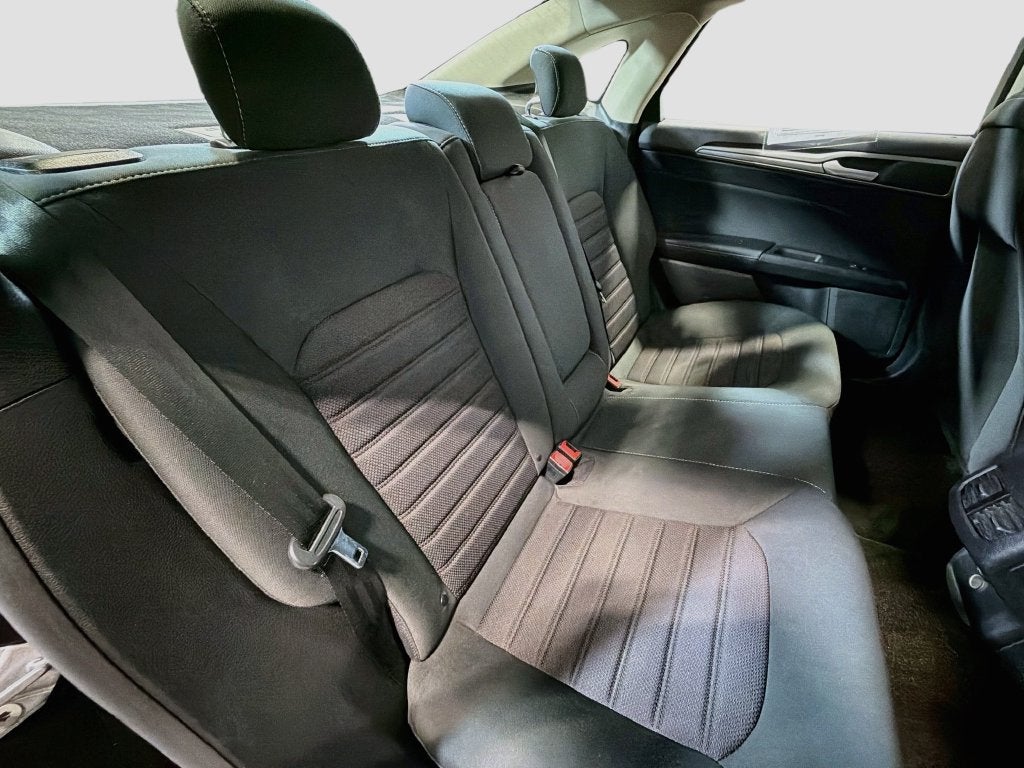 2020 Ford Fusion Hybrid SE