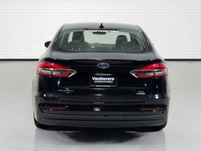 2020 Ford Fusion Hybrid SE