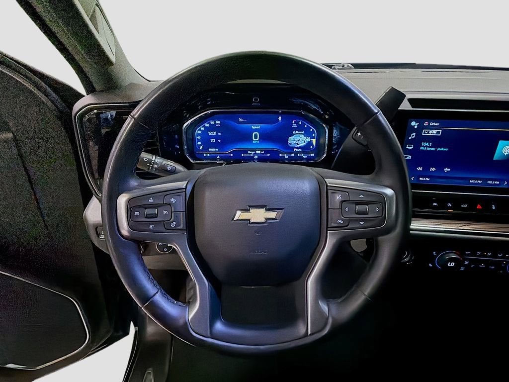 2023 Chevrolet Silverado 1500 LT (2FL)