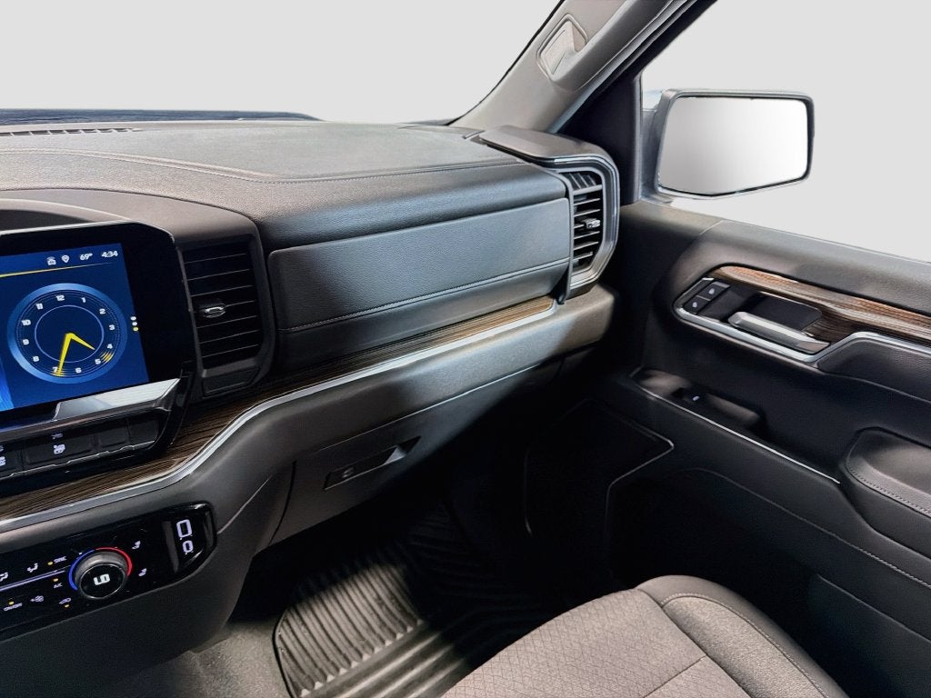 2025 Chevrolet Silverado 1500 LT (2FL)