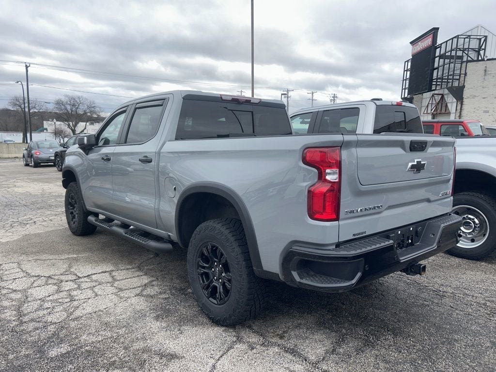 2024 Chevrolet Silverado 1500 ZR2