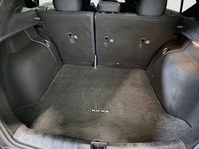 2020 Nissan Kicks S