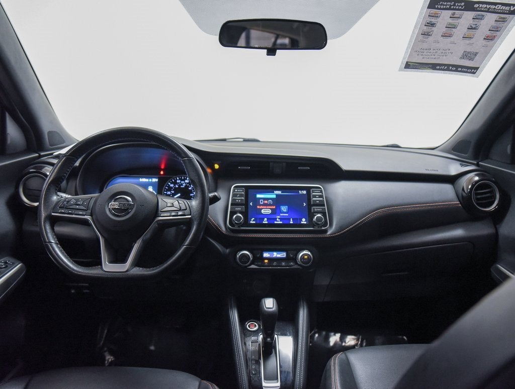 2019 Nissan Kicks SR