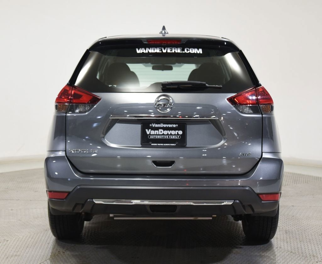 2018 Nissan Rogue S