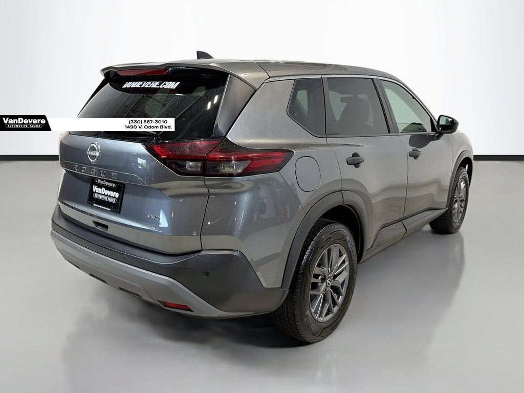 2022 Nissan Rogue S