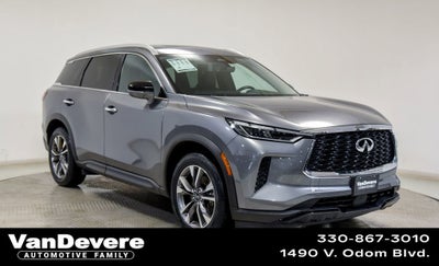 2023 INFINITI QX60 LUXE