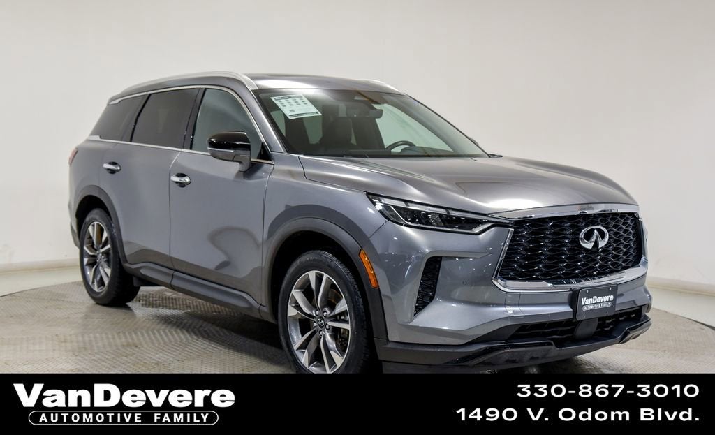 2023 INFINITI QX60 LUXE