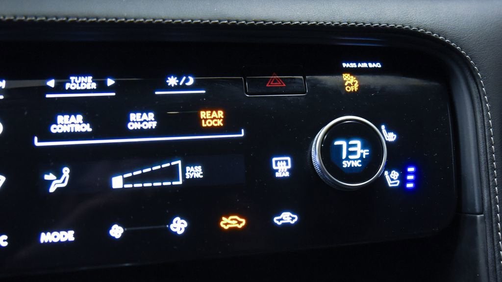 2023 INFINITI QX60 LUXE
