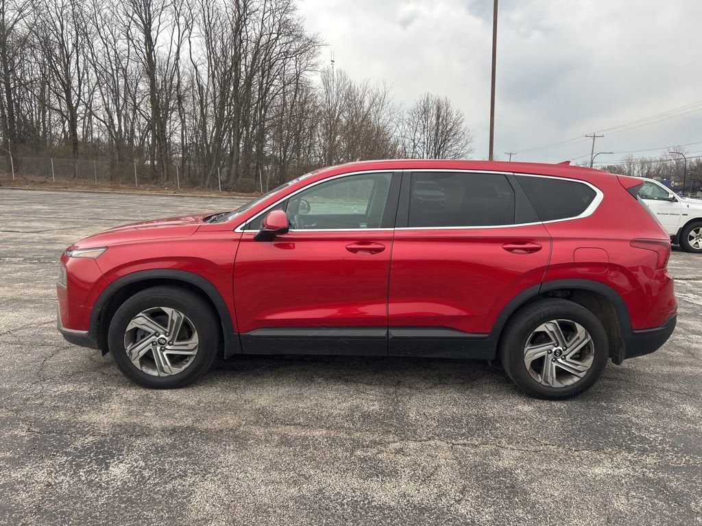 2022 Hyundai Santa Fe SE