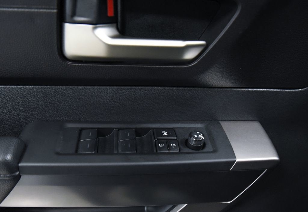 2024 Toyota Tundra 4WD SR5