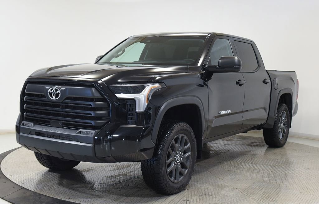 2024 Toyota Tundra 4WD SR5