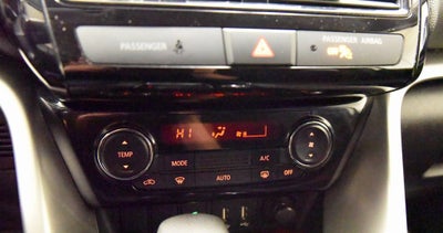 2024 Mitsubishi Eclipse Cross LE