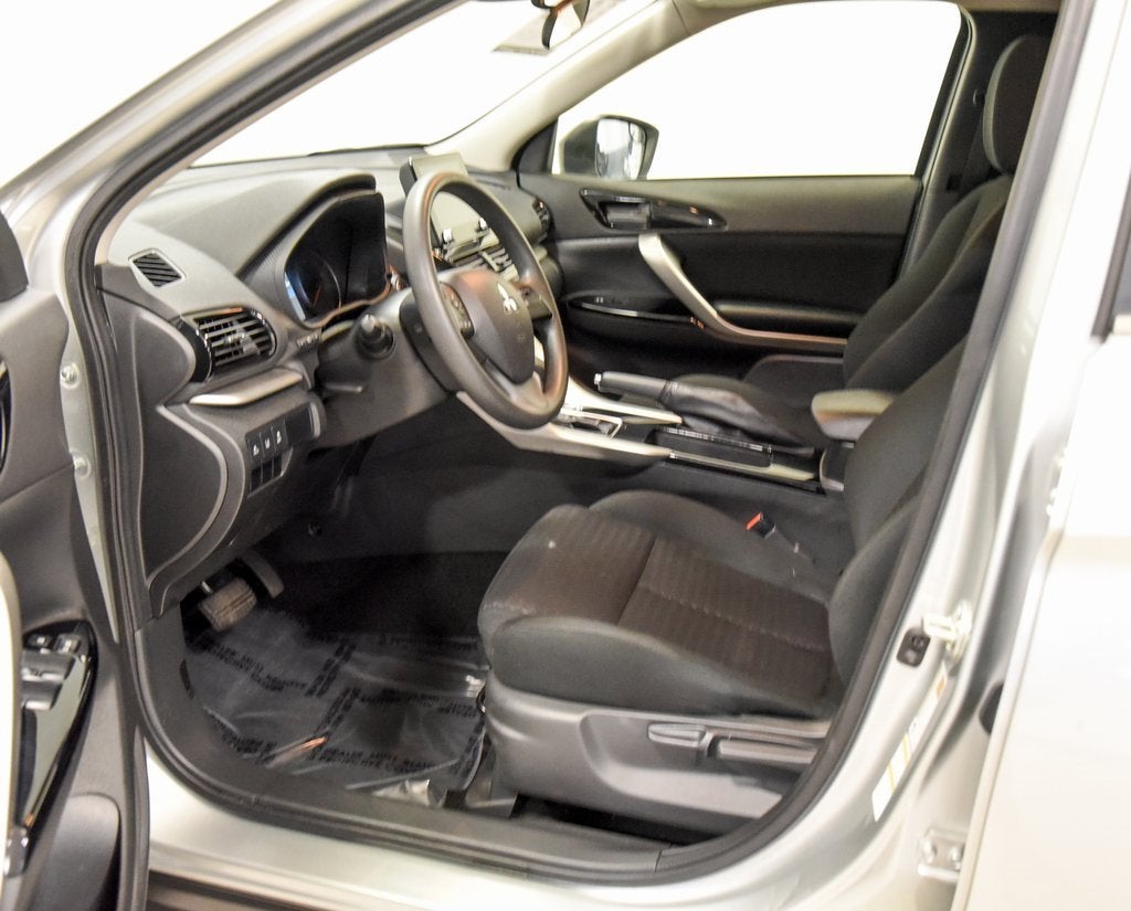 2024 Mitsubishi Eclipse Cross LE