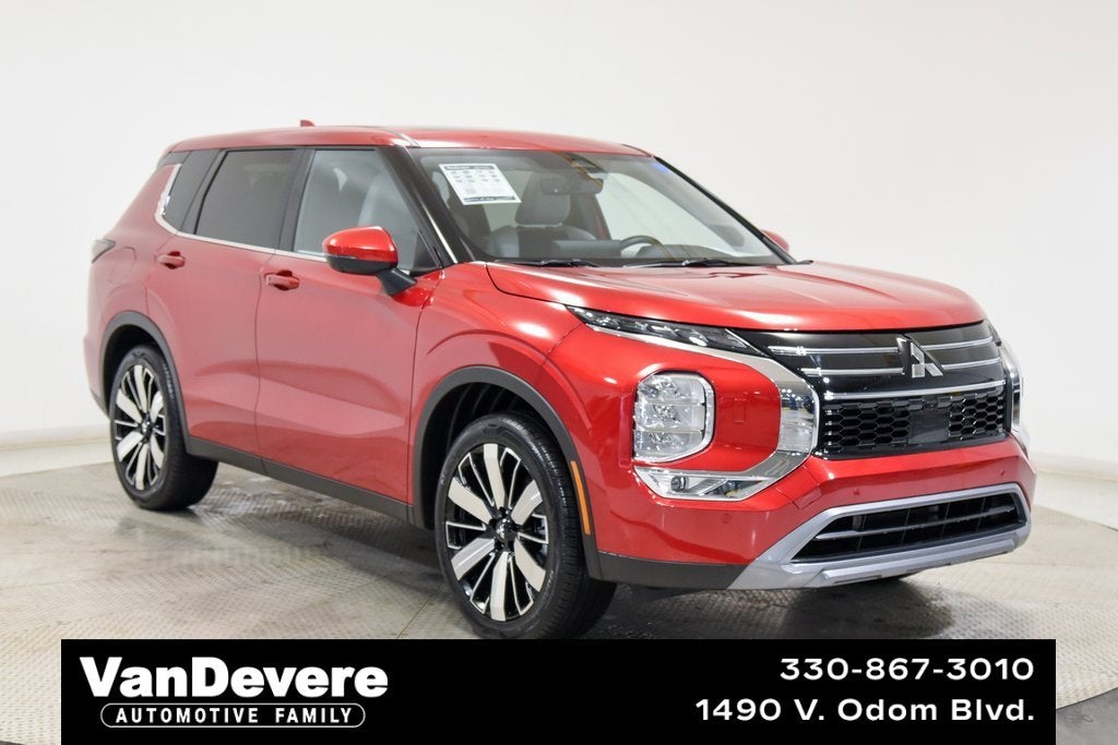 2025 Mitsubishi Outlander SE