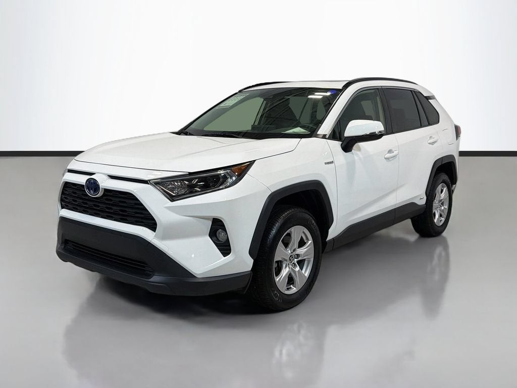 2021 Toyota RAV4 Hybrid XLE