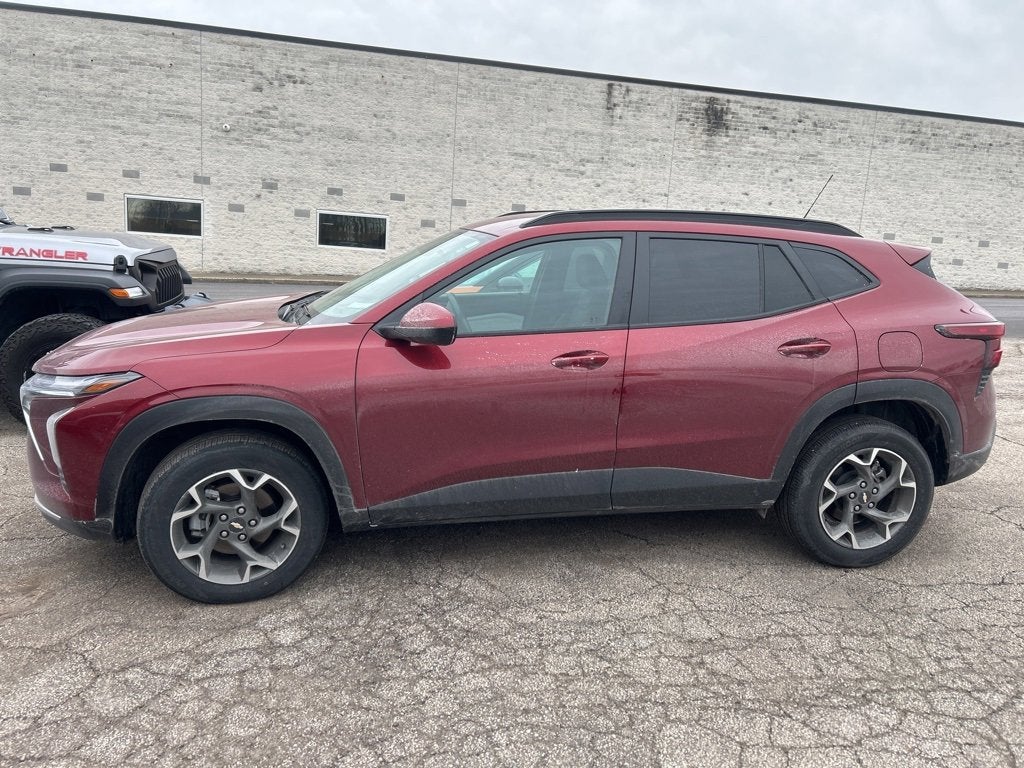 2024 Chevrolet Trax LT