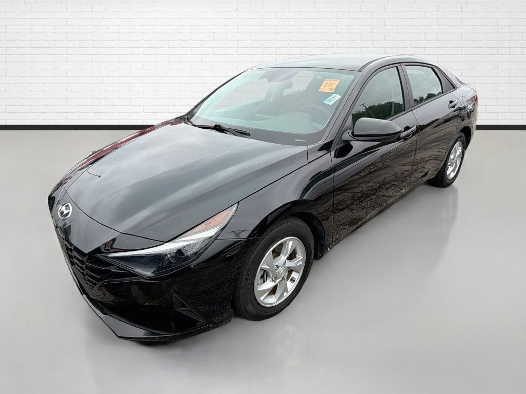 2023 Hyundai Elantra SE