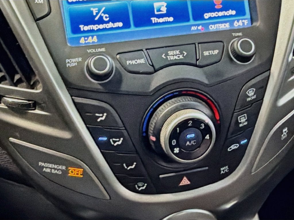 2016 Hyundai Veloster NA