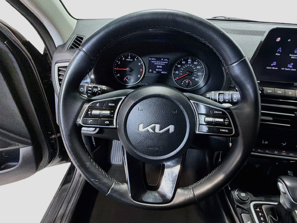 2023 Kia Seltos EX